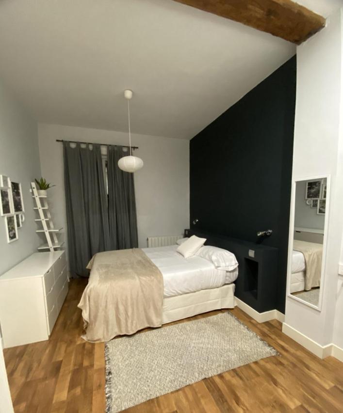 Ferienwohnung Bailen Vivienda Turistica Reformada Bilbao Exterior foto