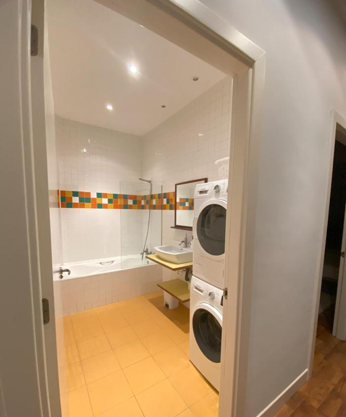 Ferienwohnung Bailen Vivienda Turistica Reformada Bilbao Exterior foto
